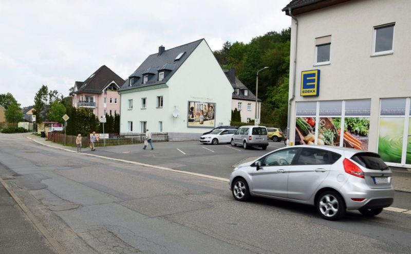 Hartensteiner Str. 35/neb. Edeka (quer am Giebel)