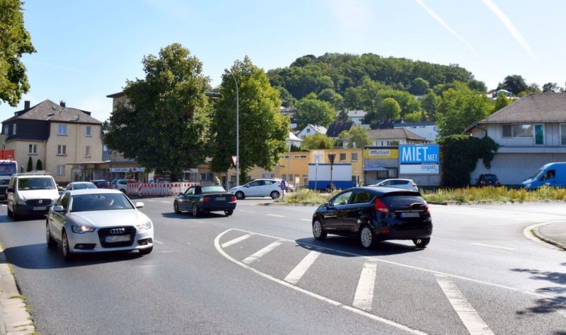 Magdalenenhäuser Weg 1/Ernst-Leitz-Str