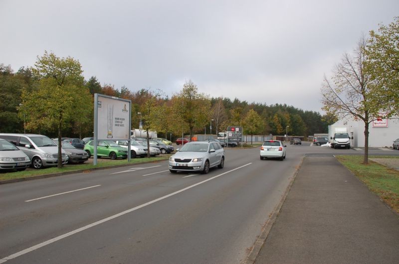 Briesker Str. 4 /Kaufland/Einfahrt/lks/Sicht Einfahrt