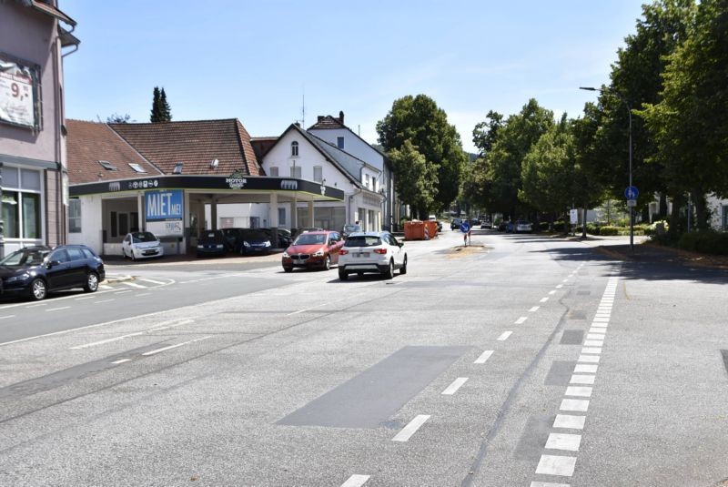 Bahnhofstr. 19/Vom-Stein-Str (quer)