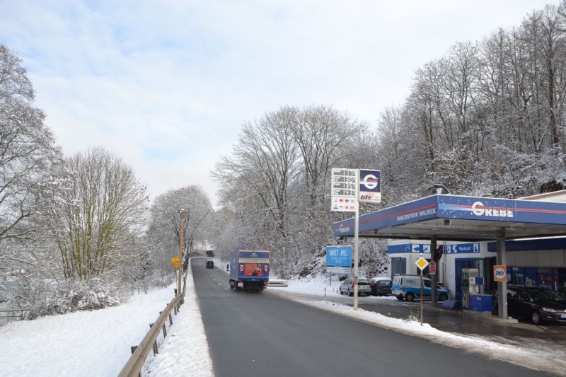 Kasseler Str. 1/B 251/bei Bft-Tkst  (Freienhagen)