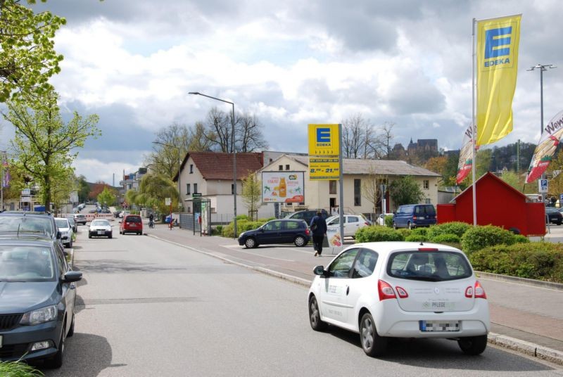 Alte Kasseler Str. 27 /Edeka/Einfahrt/WE rts (City-Star)