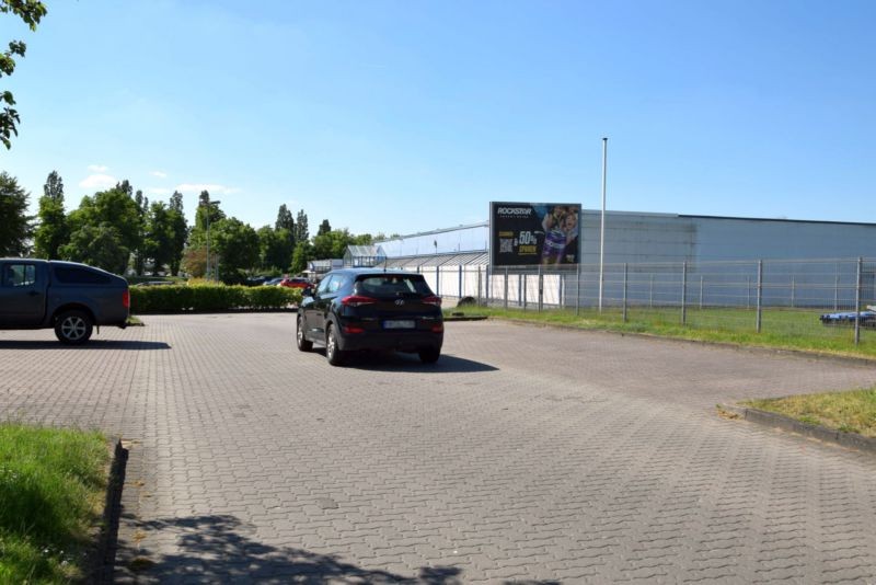 Mühlenring 3/Zuf Aldi -Hagenower Chaussee/WE rts