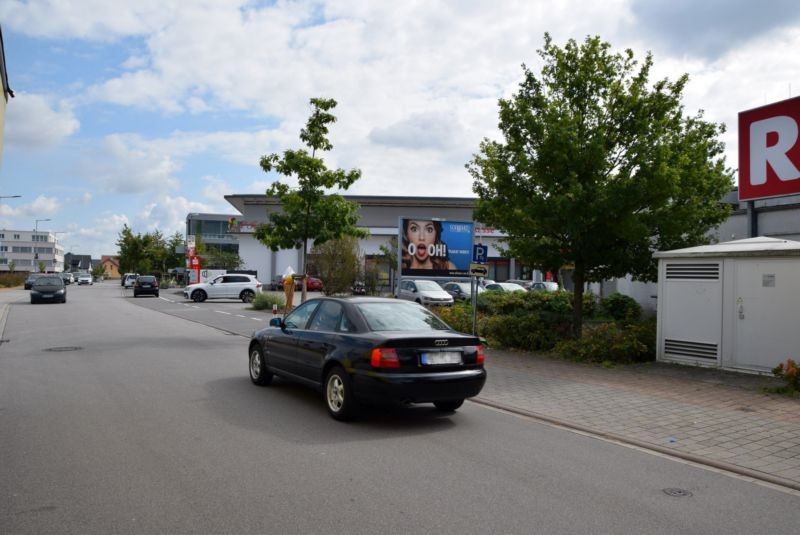 Im Schiff 7 /Rewe/Einfahrt/WE rts