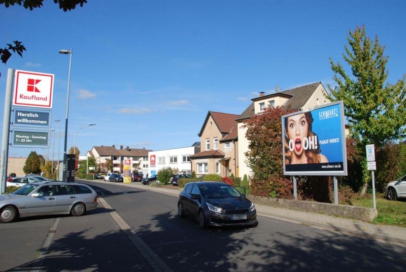 Industriestr/neb. Nr. 2/geg. Ein-Ausf Kaufland (lks)