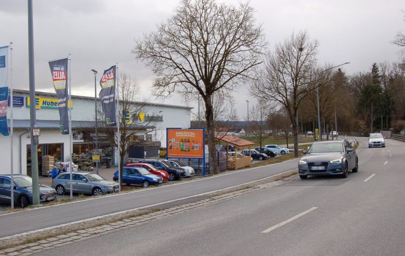 Bahnhofstr. 15b /Edeka/geg. Eingang (bei EWU)