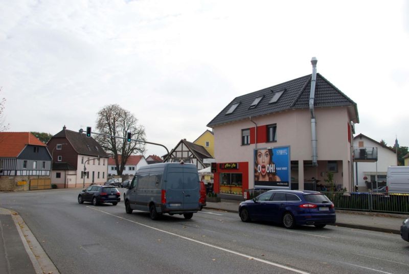 Eisenbahnstr. 1/Friedberger Str/B 3/parallel (lks)