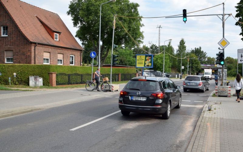 Weißenseer Str. 40/Schwanebecker Chaussee 2A/WE lks (CSB)