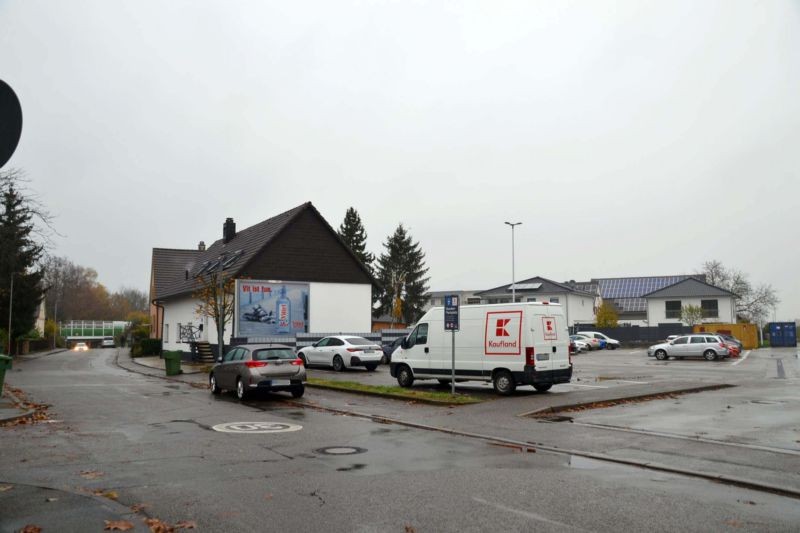 Kruttenaustr. 24/neb. Kaufland -Offenburger Str. 11 (quer)