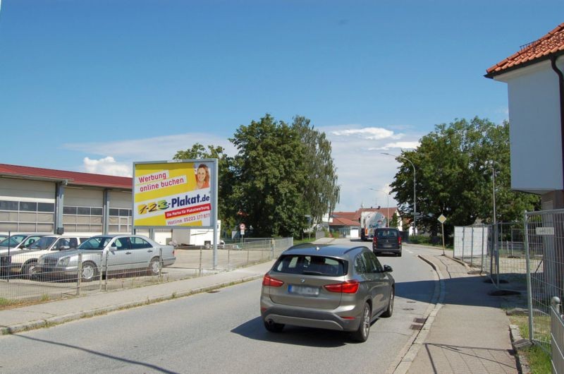 Landshuter Str. 7-9/Zufahrt Edeka -Bahnhofstr (WE lks)