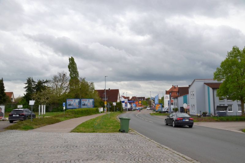 Ansbacher Str. 40a/Zufahrt Kaufland (quer stadteinw.)