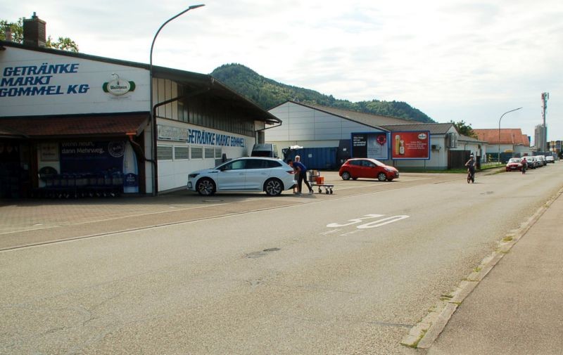 Mauermattenstr. 1 /Getränke Gommel/Zufahrt Lidl (quer)