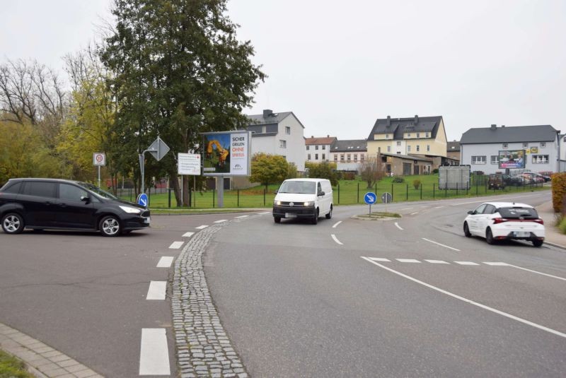 Colditzer Str/B 7/Aldi/neb. Ein- u. Ausfahrt/WE lks (CSB)