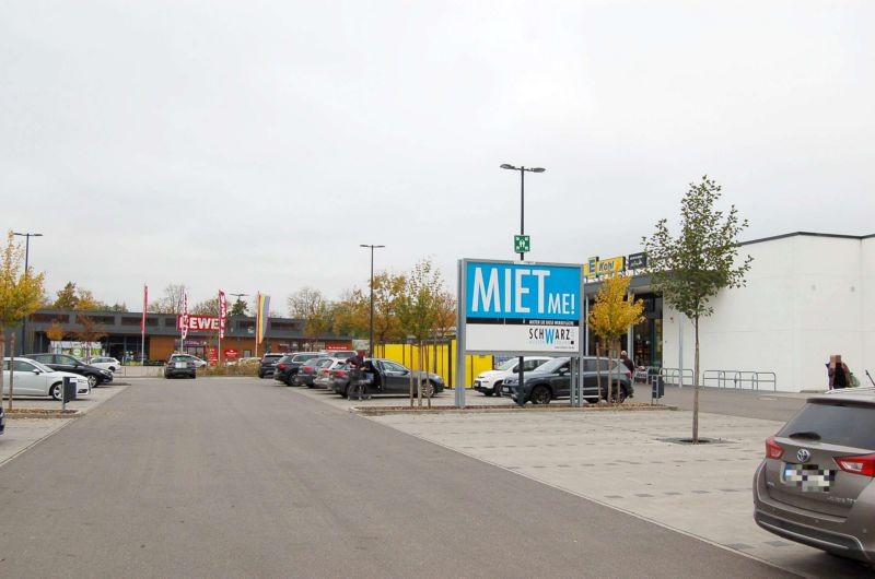 Bahnhofstr. 2 /Edeka Kohl/nh. Eingang (Sicht PP)