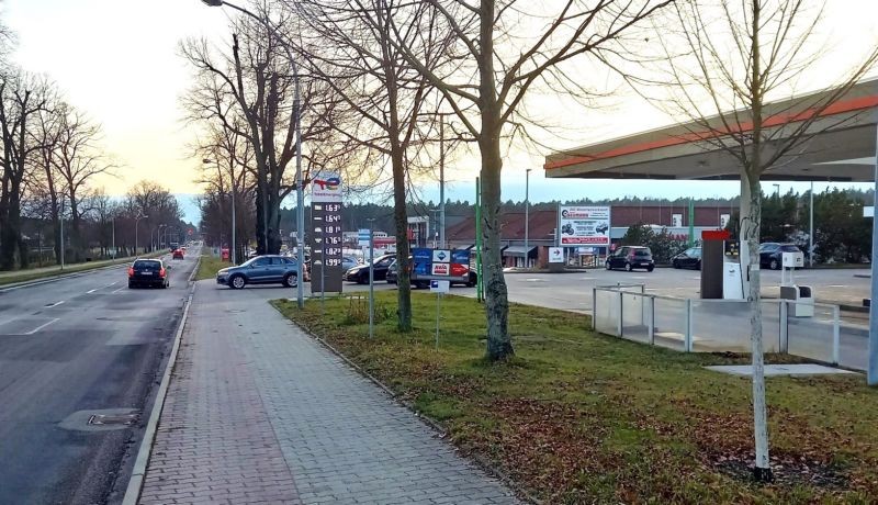 Görlitzer Str. 36 /Rewe/Si Total Tankstelle/Einf rts (quer)