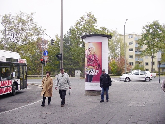 Glogauer Str. - Busbahnhof