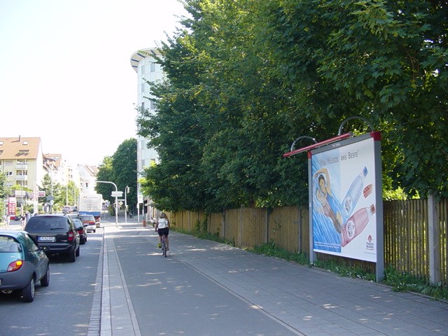 Brückenstr. - Großweidenmühlstr. (Brücke)