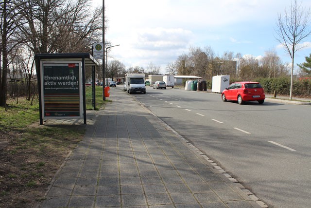 Maiacher Str./Sportplatz Süd *