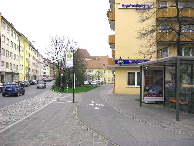 Maxfeldstr./Maxfeldstr.