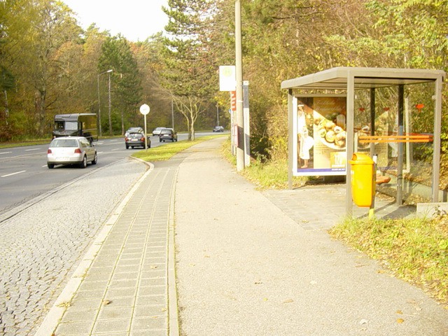 Liegnitzer Str./Am Zollhaus Ri.ew
