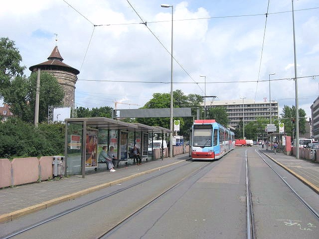 Rathenauplatz/Rathenauplatz Mitte einwärts