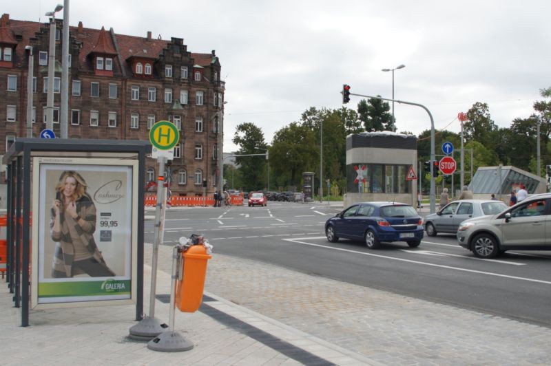 Friedrich-Ebert-Platz / Kirchenweg