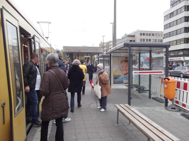 Am Plärrer - Ri. Bahnhof Standort 2  - innen