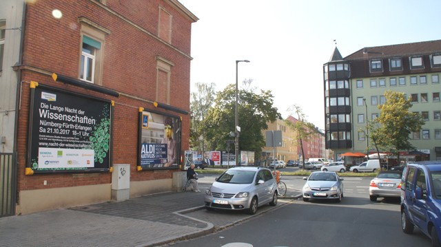 Pestalozzistr. / Fürther Str.  rechts