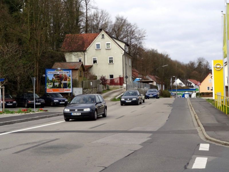 Nürnberger Str. 17 - gg. Opel-Loos