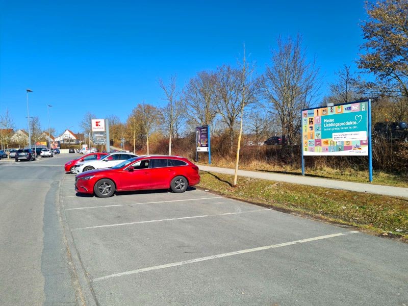 Altdorfer Str. - Am Ziegelanger Parkplatz Mitte