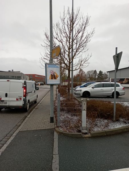 Rammertshofer Weg - Welserstr. bei ALDI Ausfahrt