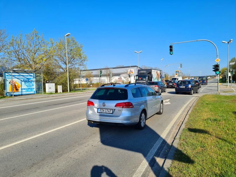 Schwandorferstr. - Kreuzung Staatsstr. 2149 STE      