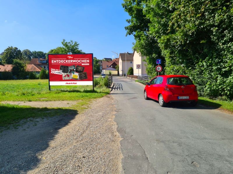 Hitzelmühlweg - Dultplatz/Sicht Konrad-Mayer-Str.