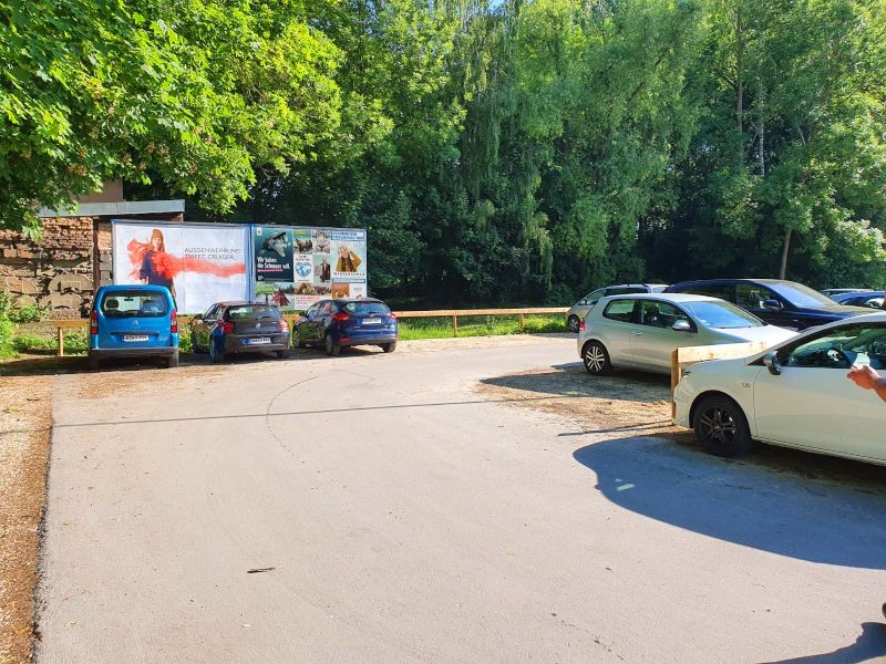 Wöhrdstr. - Parkplatz - Ostseite, rechte Tafel