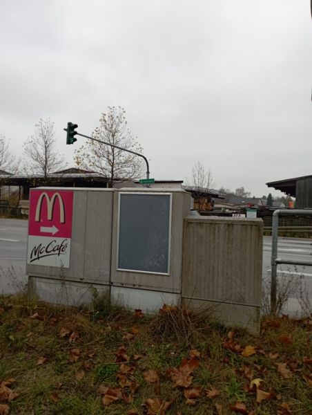 Coburger Straße - Ecke Vilsecker Straße  RS