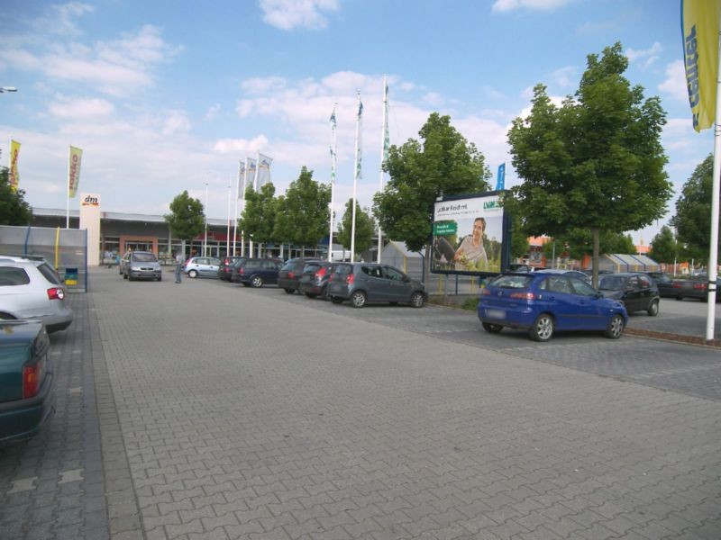 Am Südpark 5 E-center Eing.