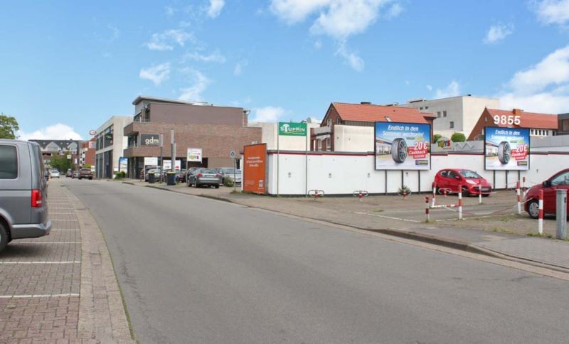 Bürgerm-Heukamp-Str/Färbereigang gg re