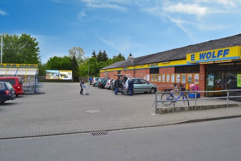 Lange Str. 6 Edeka Pläth