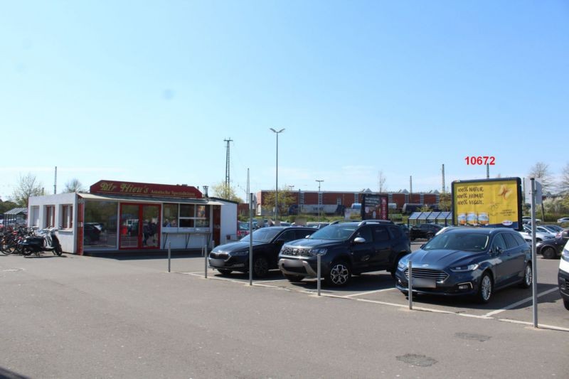 Kräher Weg 1 Kaufland Eing.