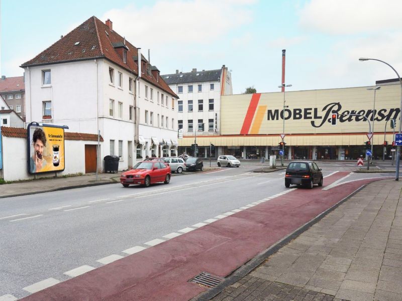 Roonstr   2 re/Bahnhofstr 160