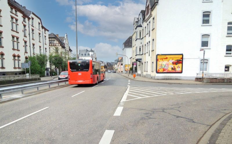 Mayener Str  88 (B 416)/Karl-Russell-Str nh