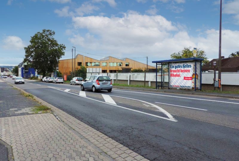 Neuwieder Str  52 gg re/Hst Werftstr ew