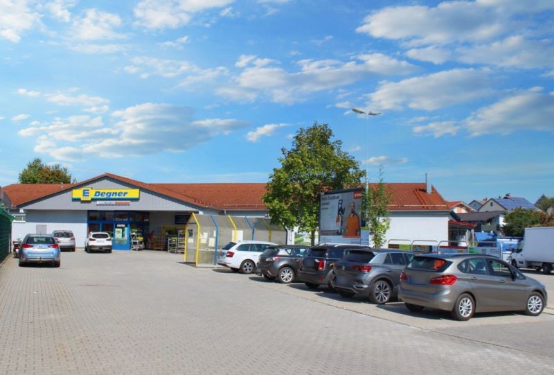 Frontenhausener Str. 2c Edeka Degner Eing.