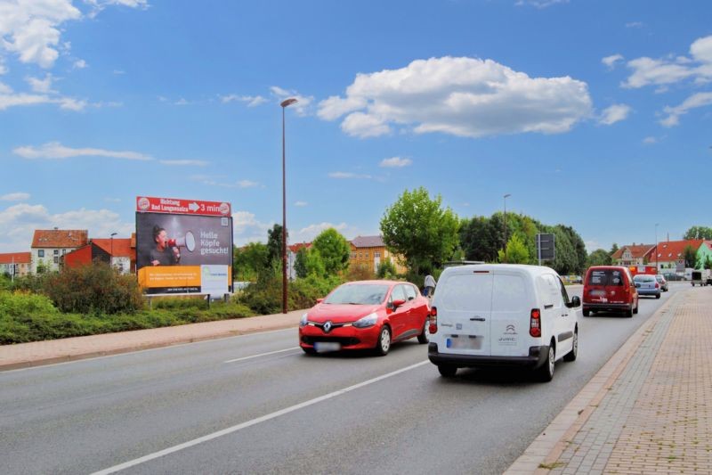 Wendewehrstr   6 gg ew (B 247)/Bahnübergang nh