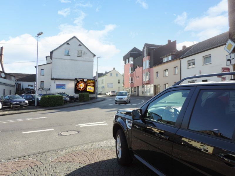 Am Neutorplatz/Asbacher Str 34 gg