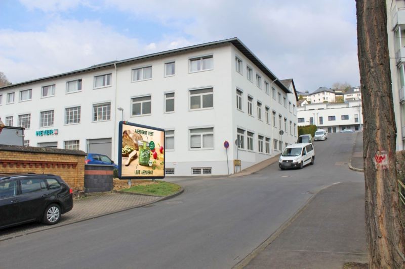 Carl-Heyer-Str   2/Auf der Pütz
