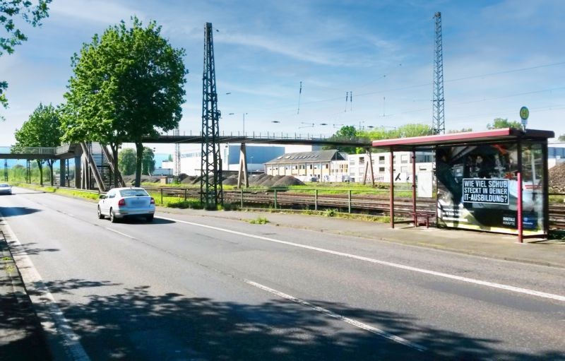 Braubacher Str  52 gg re/Hst Friedhof aw