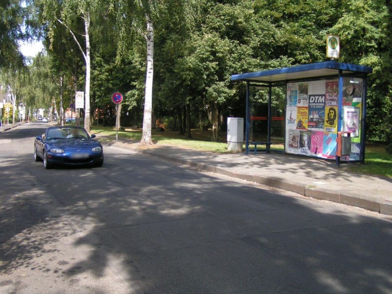 Elisabethstr  70 gg/Robert-Krups-Str/Hst Friedhof ew