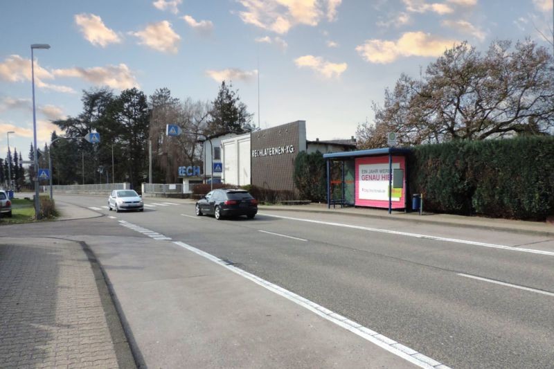 Friedrich-Rech-Str/Azaleenstr gg/Hst Rechlaternen aw
