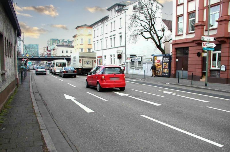 Waldstr  64/Feldstr nh